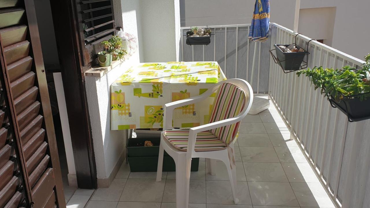 Apartment Oleander Malinska Dış mekan fotoğraf